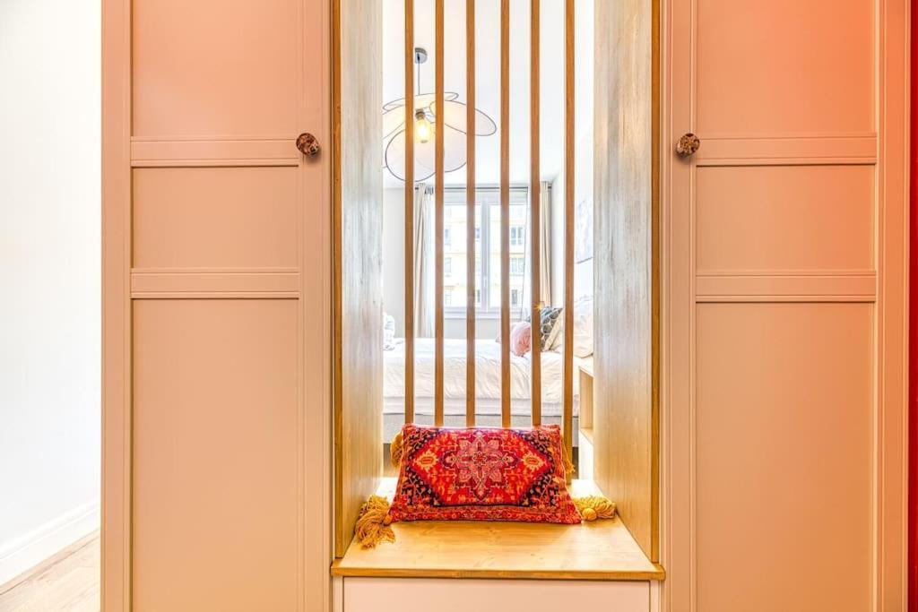 Ambiance Cosy: 4 Personnes-wifi Fibre-tout Equipe *