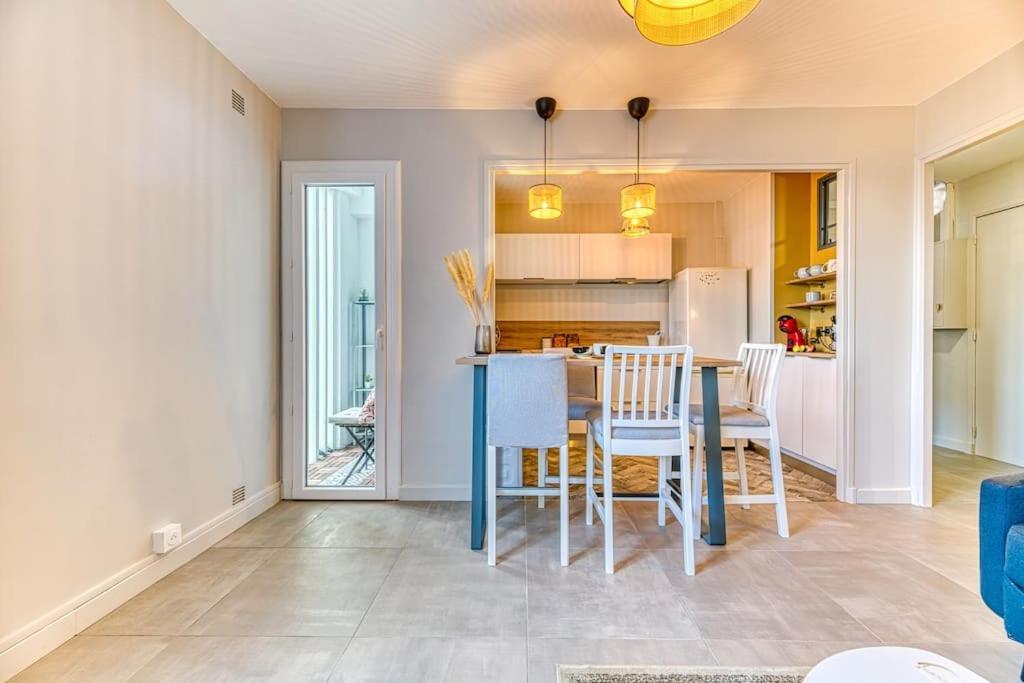 Ambiance Cosy: 4 Personnes-wifi Fibre-tout Equipe