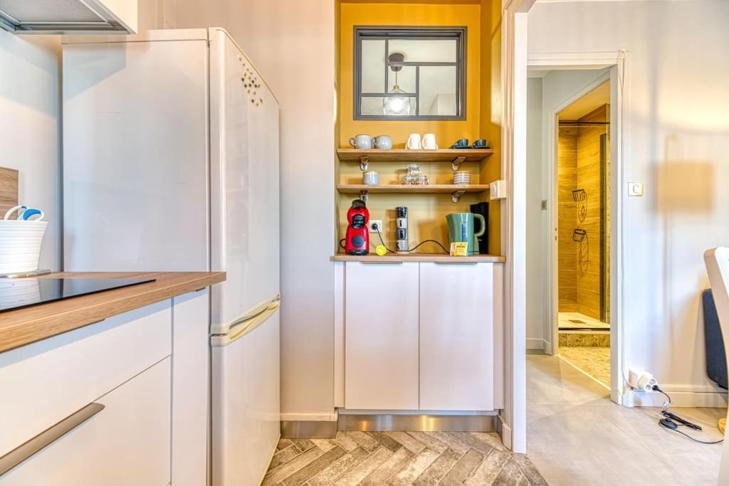 Apartment Ambiance Cosy: 4 Personnes-wifi Fibre-tout Equipe